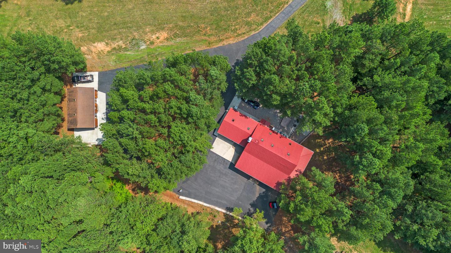 362 DELL PERKINS RD, LOUISA, Virginia 23093, 4 Bedrooms Bedrooms, ,3 BathroomsBathrooms,Residential,For sale,362 DELL PERKINS RD,VALA2007994 MLS # VALA2007994