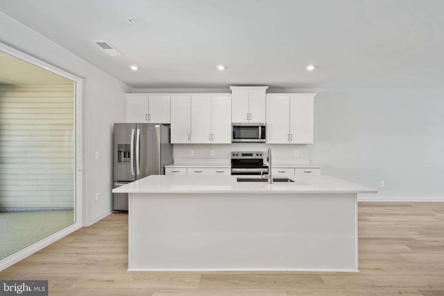 2620 NEABSCO COMMON PL, WOODBRIDGE, Virginia 22191, 3 Bedrooms Bedrooms, ,2 BathroomsBathrooms,Residential,For sale,2620 NEABSCO COMMON PL,VAPW2096444 MLS # VAPW2096444