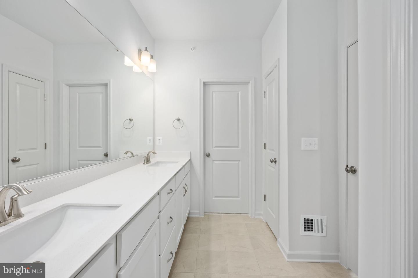 2620 NEABSCO COMMON PL, WOODBRIDGE, Virginia 22191, 3 Bedrooms Bedrooms, ,2 BathroomsBathrooms,Residential,For sale,2620 NEABSCO COMMON PL,VAPW2096444 MLS # VAPW2096444