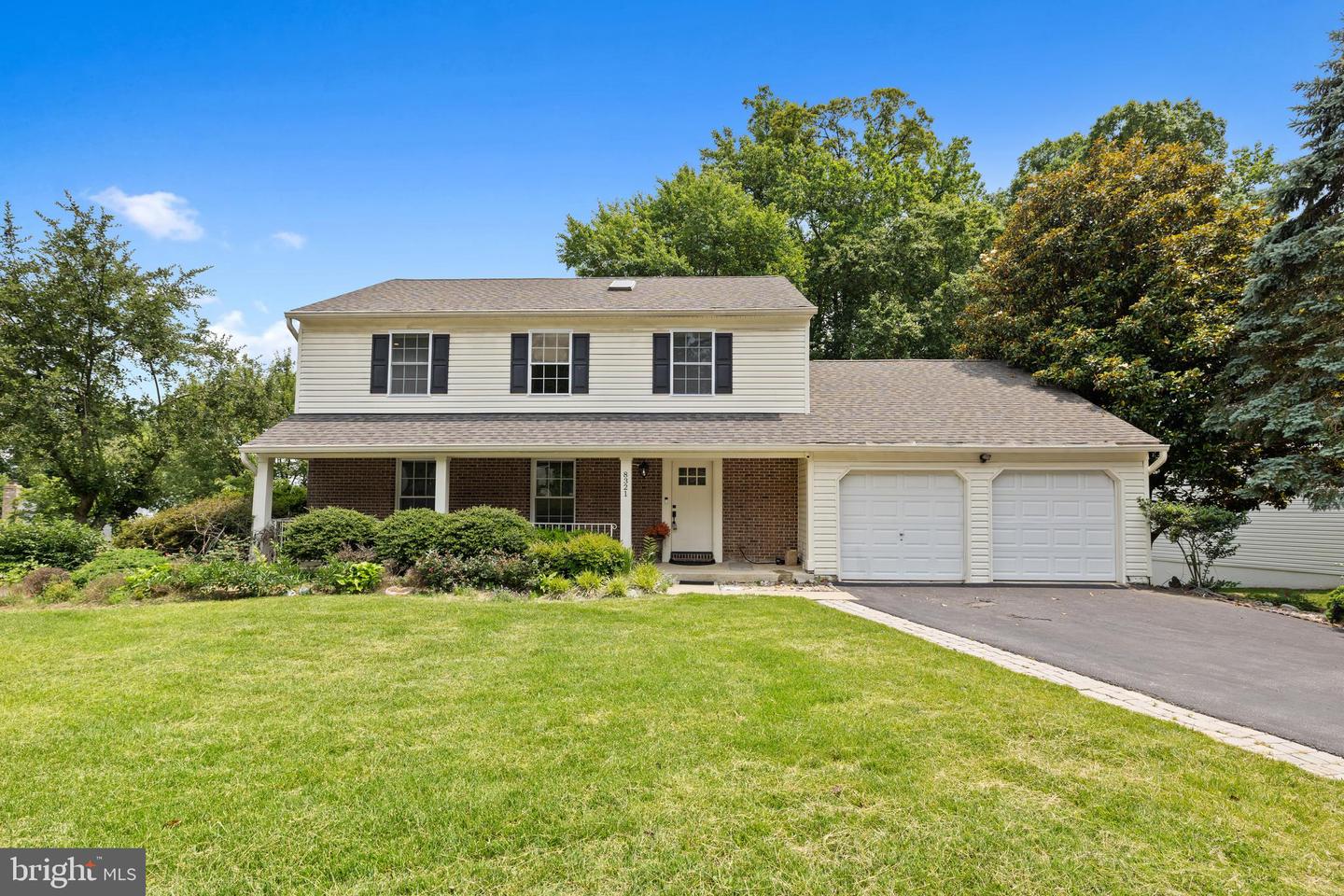 8321 TERRA GRANDE AVE, SPRINGFIELD, Virginia 22153, 4 Bedrooms Bedrooms, ,3 BathroomsBathrooms,Residential,For sale,8321 TERRA GRANDE AVE,VAFX2246092 MLS # VAFX2246092