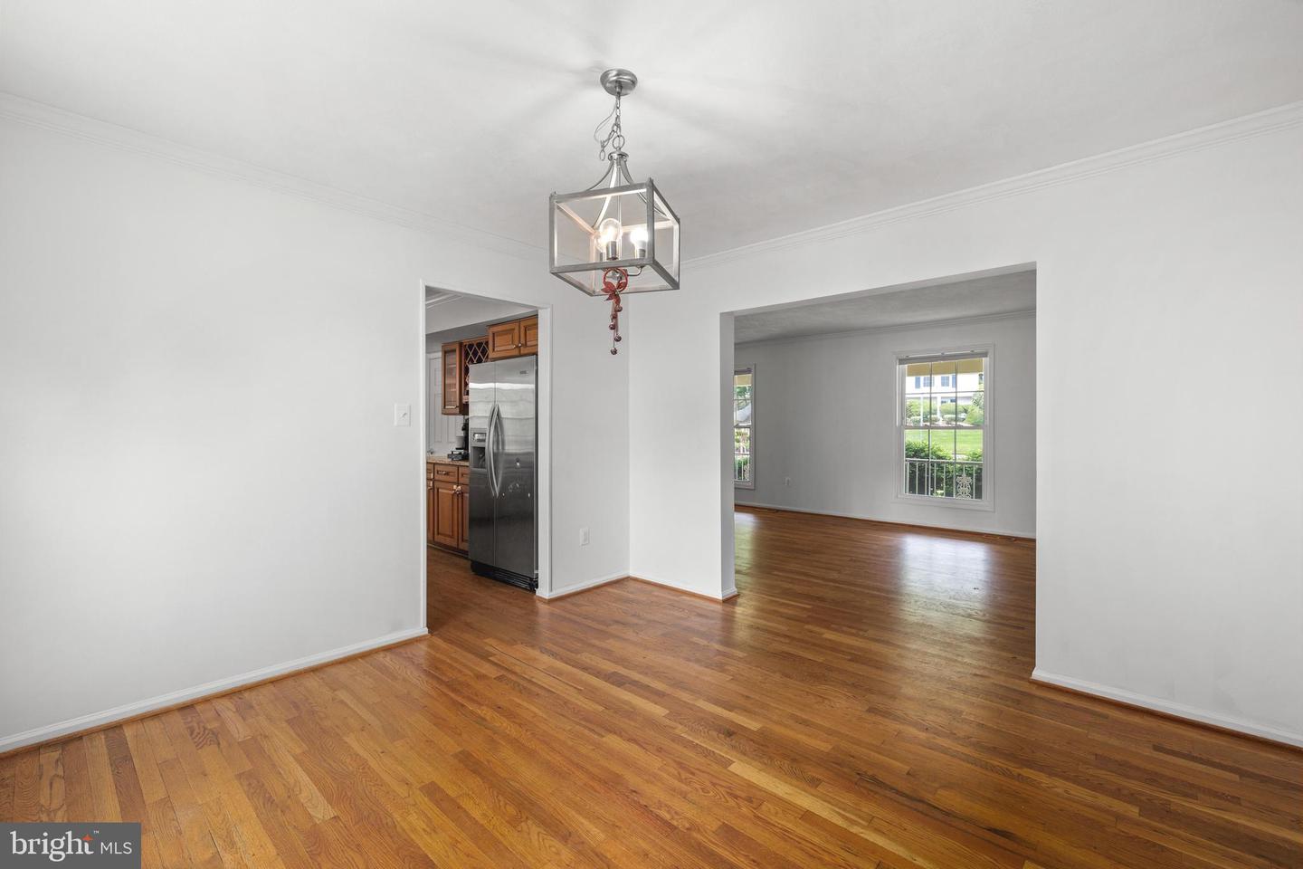 8321 TERRA GRANDE AVE, SPRINGFIELD, Virginia 22153, 4 Bedrooms Bedrooms, ,3 BathroomsBathrooms,Residential,For sale,8321 TERRA GRANDE AVE,VAFX2246092 MLS # VAFX2246092