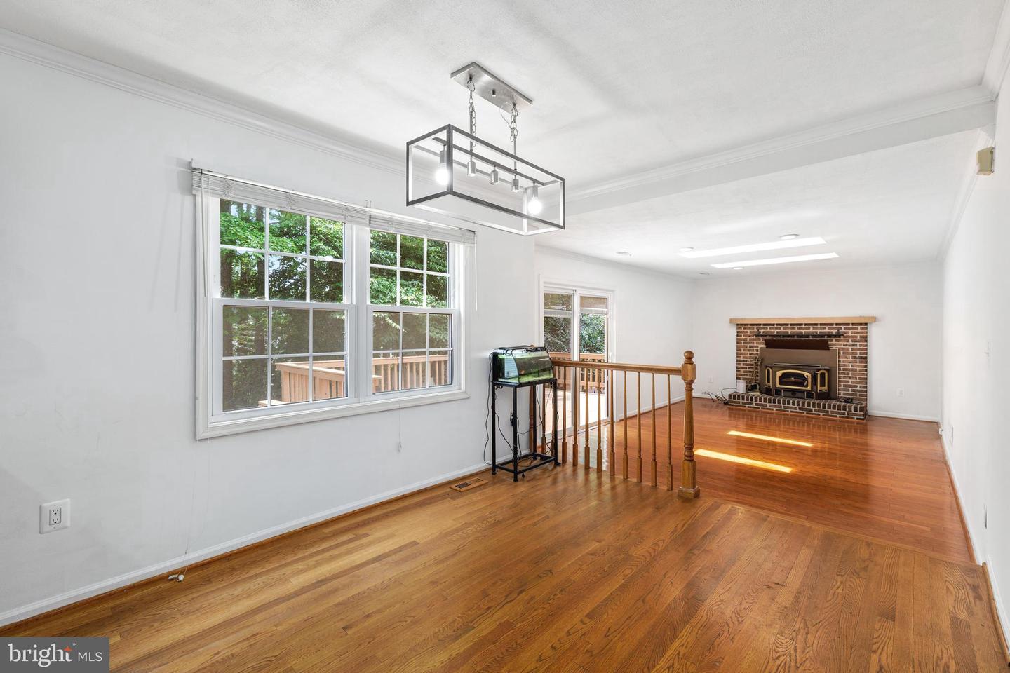 8321 TERRA GRANDE AVE, SPRINGFIELD, Virginia 22153, 4 Bedrooms Bedrooms, ,3 BathroomsBathrooms,Residential,For sale,8321 TERRA GRANDE AVE,VAFX2246092 MLS # VAFX2246092