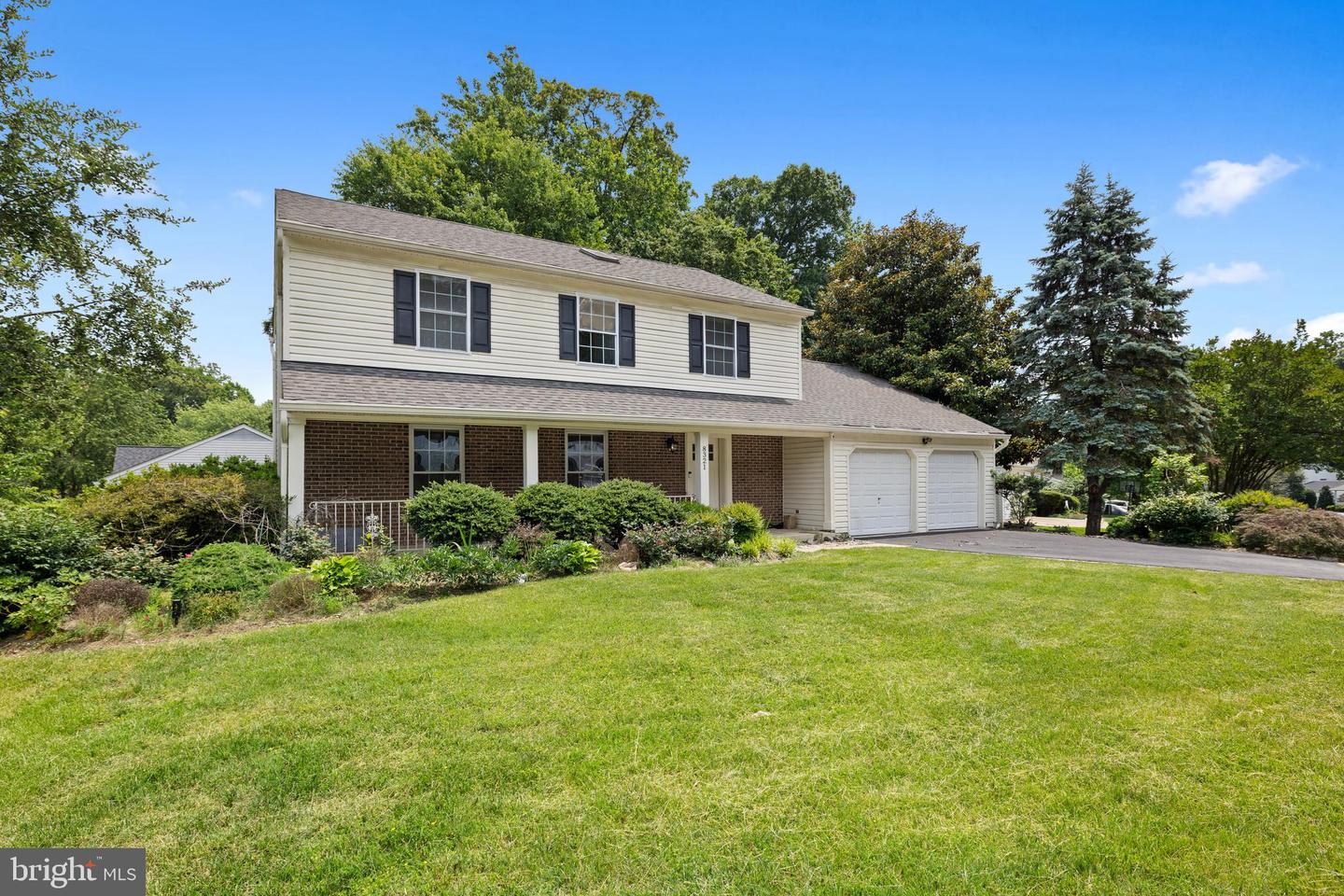 8321 TERRA GRANDE AVE, SPRINGFIELD, Virginia 22153, 4 Bedrooms Bedrooms, ,3 BathroomsBathrooms,Residential,For sale,8321 TERRA GRANDE AVE,VAFX2246092 MLS # VAFX2246092