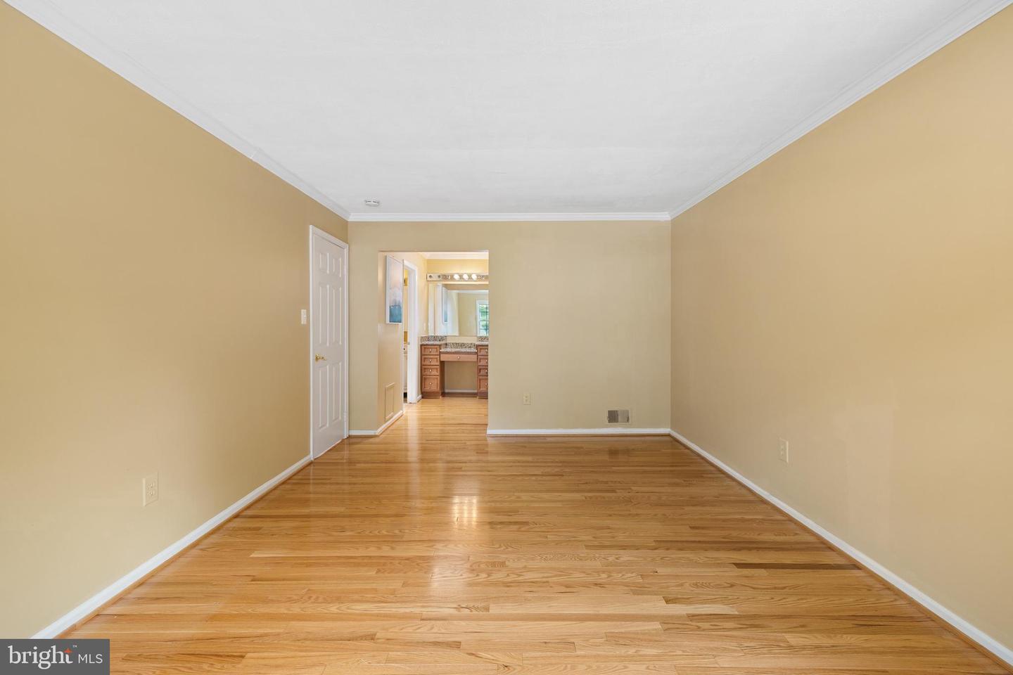 8321 TERRA GRANDE AVE, SPRINGFIELD, Virginia 22153, 4 Bedrooms Bedrooms, ,3 BathroomsBathrooms,Residential,For sale,8321 TERRA GRANDE AVE,VAFX2246092 MLS # VAFX2246092