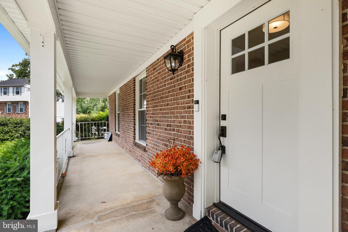 8321 TERRA GRANDE AVE, SPRINGFIELD, Virginia 22153, 4 Bedrooms Bedrooms, ,3 BathroomsBathrooms,Residential,For sale,8321 TERRA GRANDE AVE,VAFX2246092 MLS # VAFX2246092