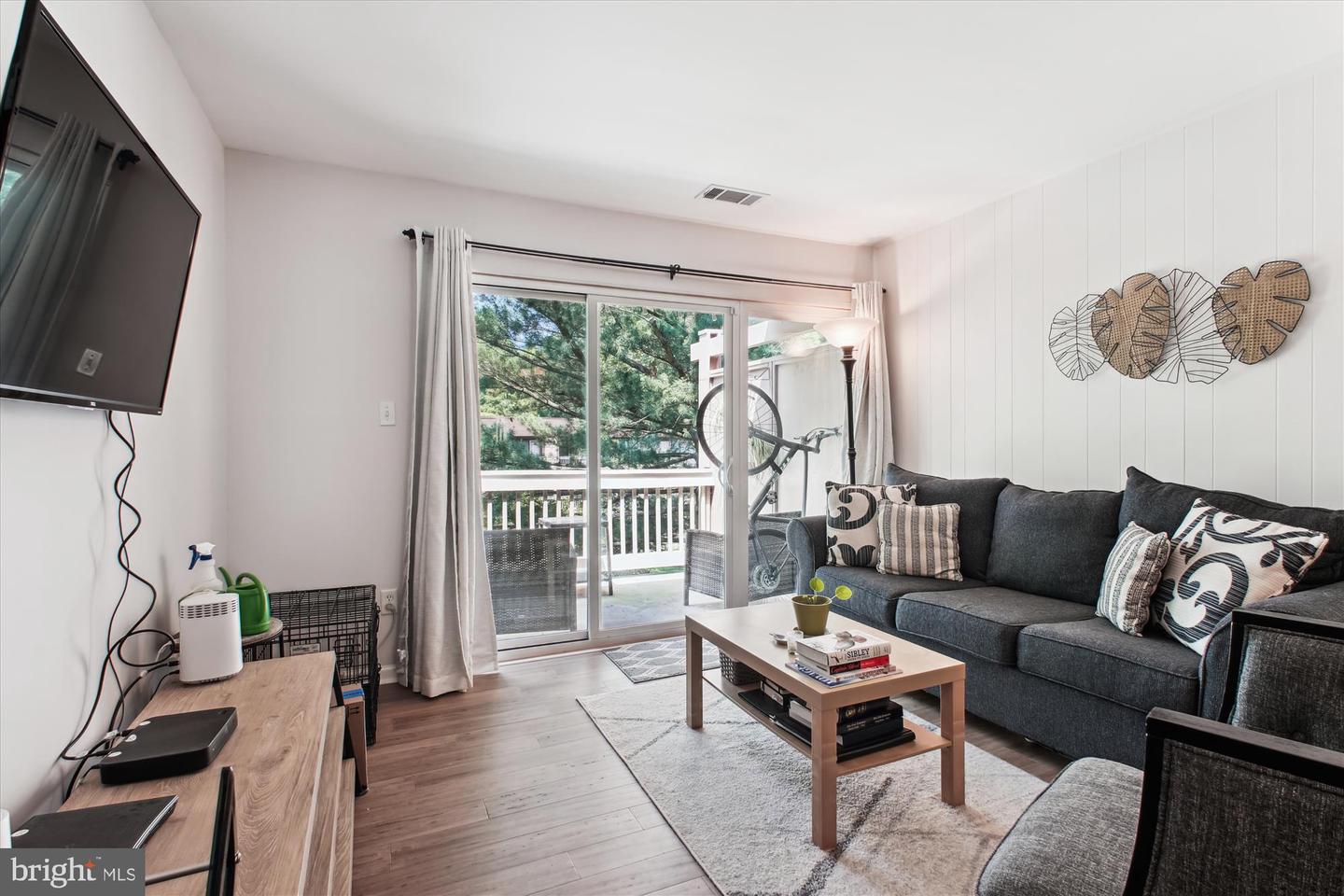 8505 BARRINGTON CT #Q, SPRINGFIELD, Virginia 22152, 2 Bedrooms Bedrooms, ,1 BathroomBathrooms,Residential,For sale,8505 BARRINGTON CT #Q,VAFX2245936 MLS # VAFX2245936