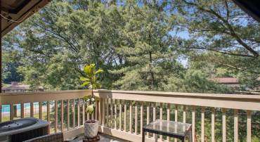 8505 BARRINGTON CT #Q, SPRINGFIELD, Virginia 22152, 2 Bedrooms Bedrooms, ,1 BathroomBathrooms,Residential,For sale,8505 BARRINGTON CT #Q,VAFX2245936 MLS # VAFX2245936