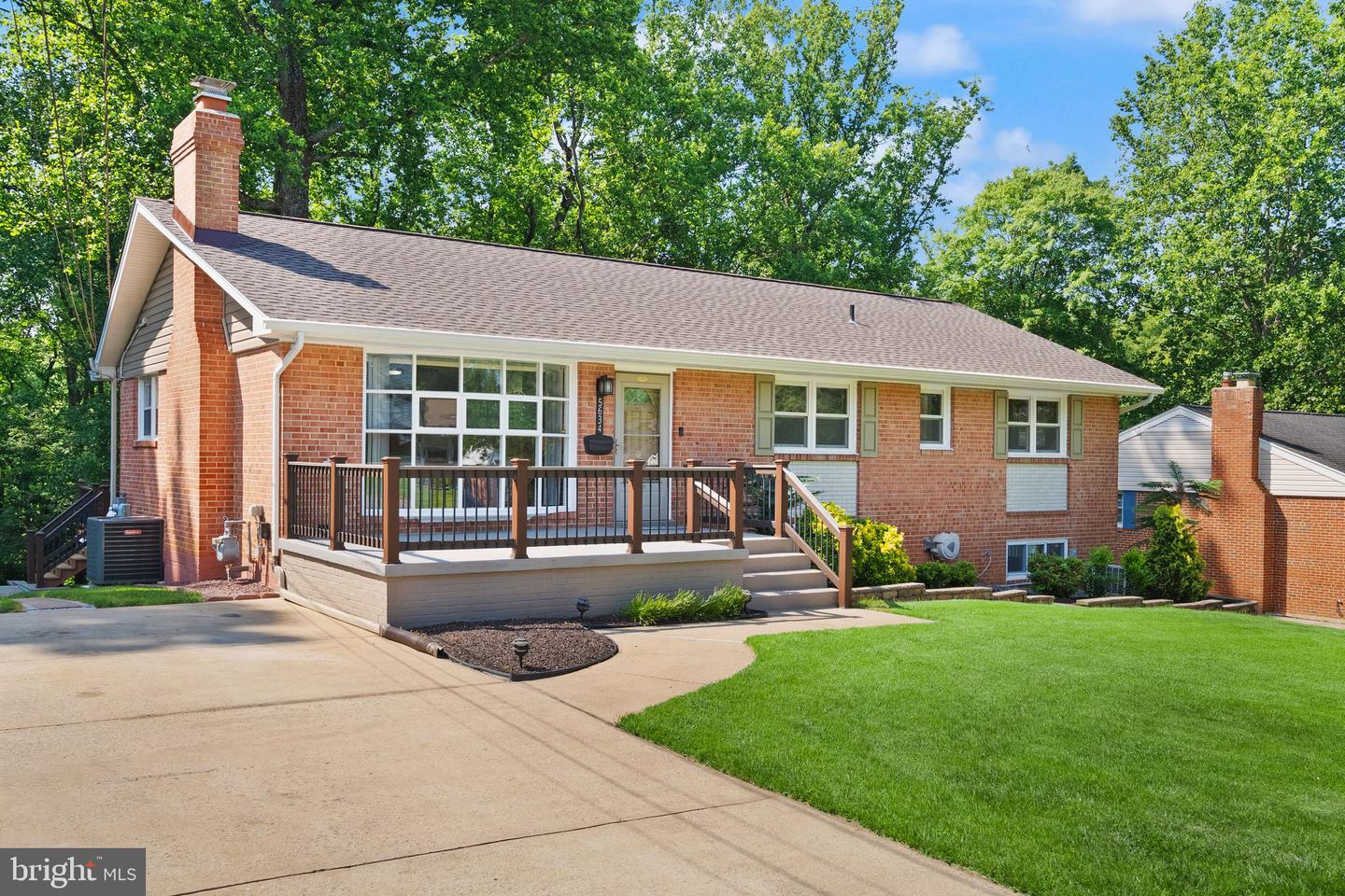 5634 INVERCHAPEL RD, SPRINGFIELD, Virginia 22151, 5 Bedrooms Bedrooms, 11 Rooms Rooms,3 BathroomsBathrooms,Residential,For sale,5634 INVERCHAPEL RD,VAFX2246094 MLS # VAFX2246094
