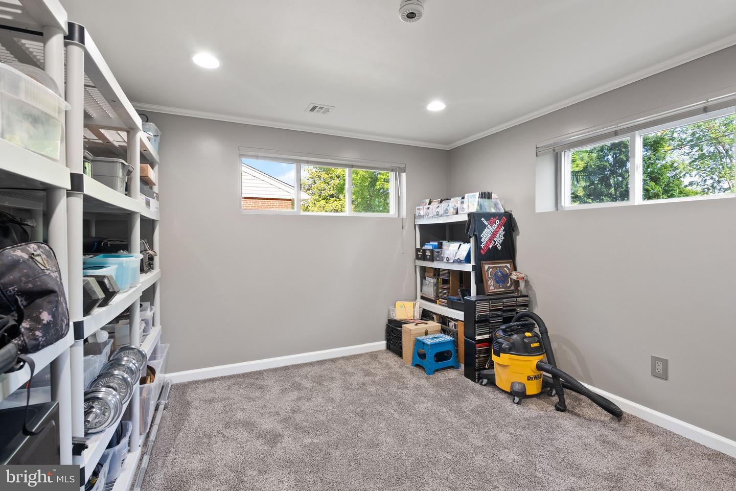 5634 INVERCHAPEL RD, SPRINGFIELD, Virginia 22151, 5 Bedrooms Bedrooms, 11 Rooms Rooms,3 BathroomsBathrooms,Residential,For sale,5634 INVERCHAPEL RD,VAFX2246094 MLS # VAFX2246094