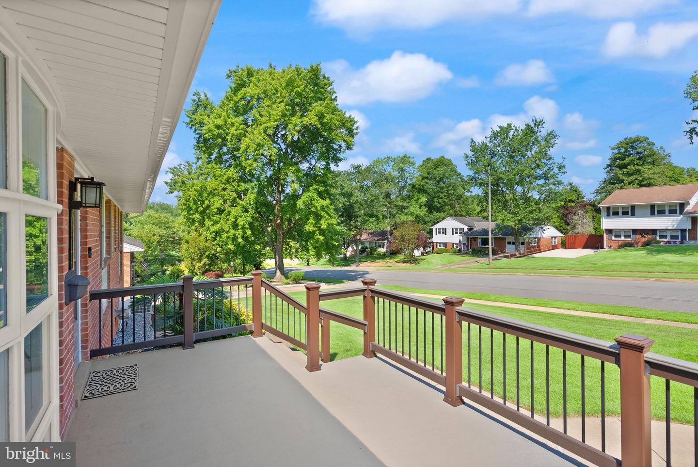 5634 INVERCHAPEL RD, SPRINGFIELD, Virginia 22151, 5 Bedrooms Bedrooms, 11 Rooms Rooms,3 BathroomsBathrooms,Residential,For sale,5634 INVERCHAPEL RD,VAFX2246094 MLS # VAFX2246094