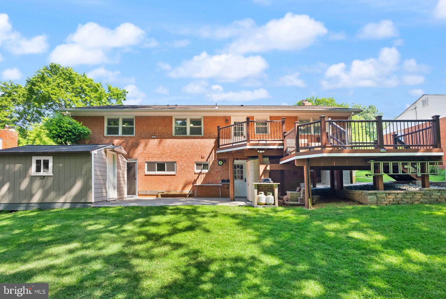 5634 INVERCHAPEL RD, SPRINGFIELD, Virginia 22151, 5 Bedrooms Bedrooms, 11 Rooms Rooms,3 BathroomsBathrooms,Residential,For sale,5634 INVERCHAPEL RD,VAFX2246094 MLS # VAFX2246094