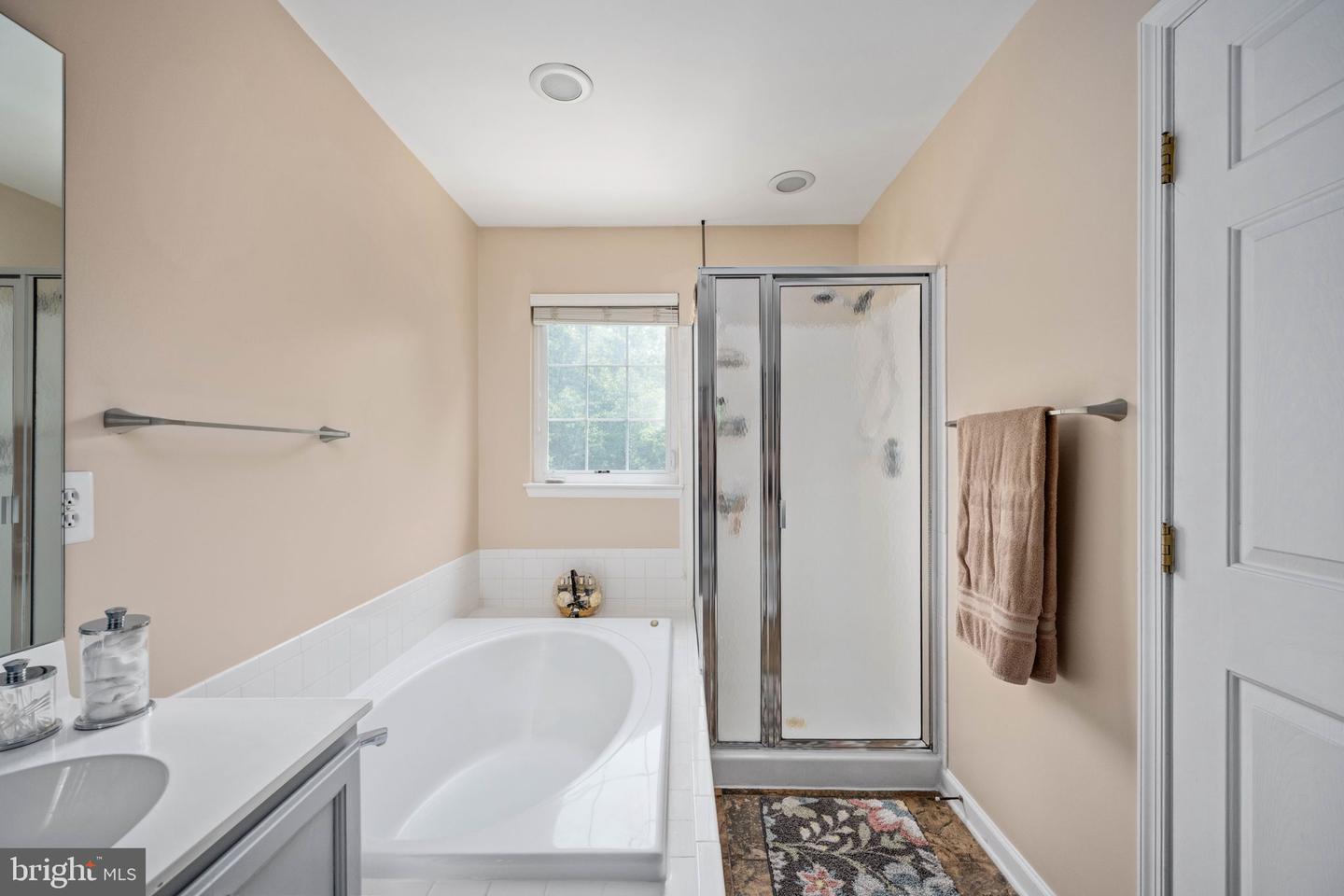 18 EMERALD DR, FREDERICKSBURG, Virginia 22406, 4 Bedrooms Bedrooms, ,2 BathroomsBathrooms,Residential,For sale,18 EMERALD DR,VAST2039598 MLS # VAST2039598