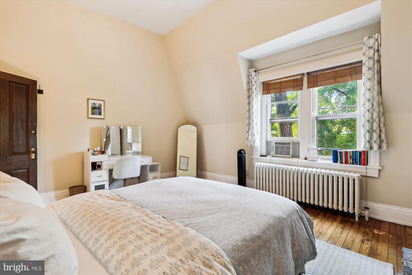 1517 KINGMAN PL NW, WASHINGTON, District Of Columbia 20005, 6 Bedrooms Bedrooms, ,3 BathroomsBathrooms,Residential,For sale,1517 KINGMAN PL NW,DCDC2204590 MLS # DCDC2204590