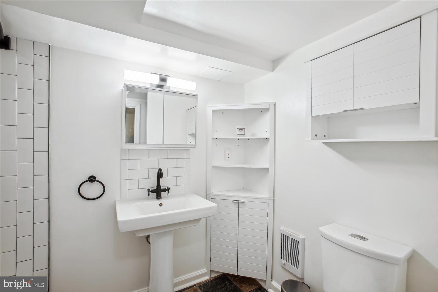 1517 KINGMAN PL NW, WASHINGTON, District Of Columbia 20005, 6 Bedrooms Bedrooms, ,3 BathroomsBathrooms,Residential,For sale,1517 KINGMAN PL NW,DCDC2204590 MLS # DCDC2204590