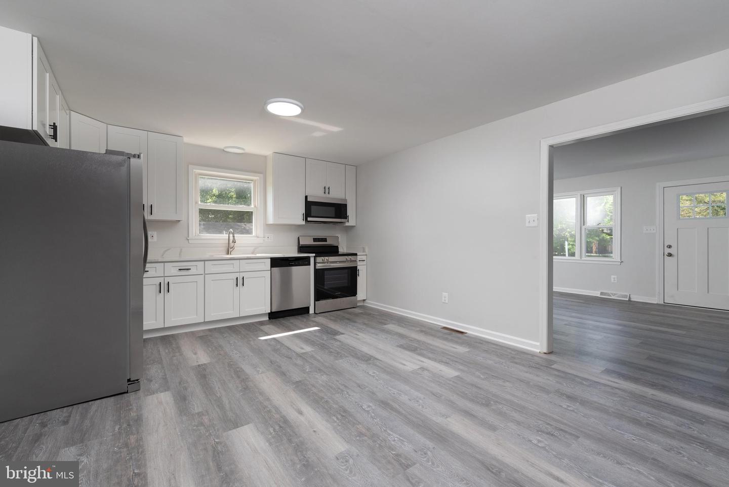 3220 DUPUY RD, COLONIAL HEIGHTS, Virginia 23834, 4 Bedrooms Bedrooms, ,2 BathroomsBathrooms,Residential,For sale,3220 DUPUY RD,VACF2001172 MLS # VACF2001172