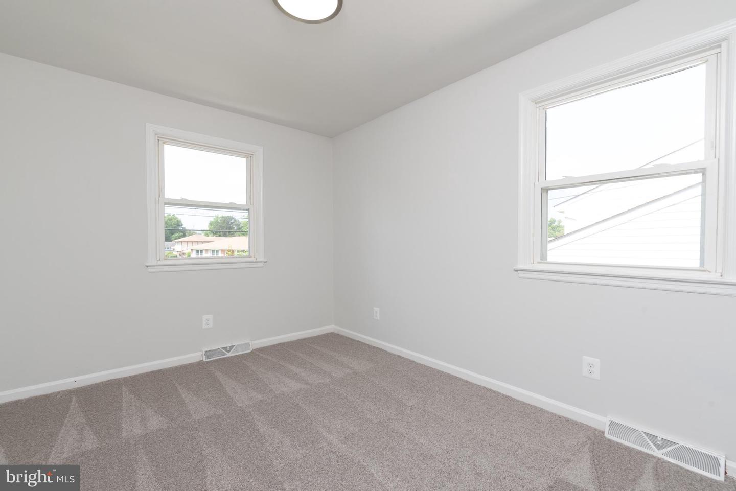 3220 DUPUY RD, COLONIAL HEIGHTS, Virginia 23834, 4 Bedrooms Bedrooms, ,2 BathroomsBathrooms,Residential,For sale,3220 DUPUY RD,VACF2001172 MLS # VACF2001172