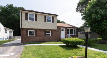 3220 DUPUY RD, COLONIAL HEIGHTS, Virginia 23834, 4 Bedrooms Bedrooms, ,2 BathroomsBathrooms,Residential,For sale,3220 DUPUY RD,VACF2001172 MLS # VACF2001172