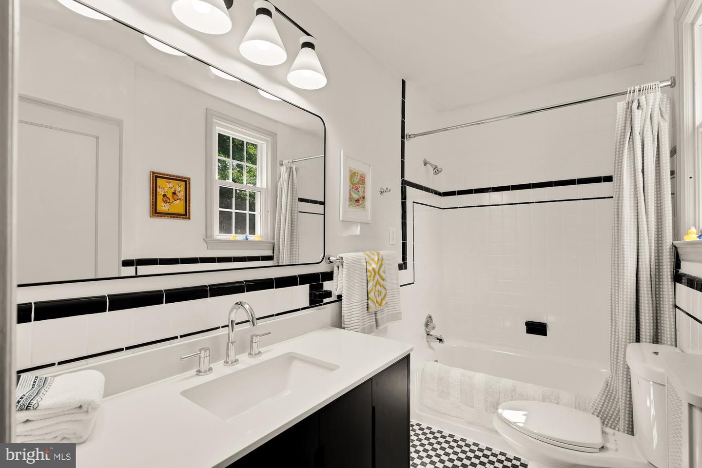 3520 28TH ST NE, WASHINGTON, District Of Columbia 20018, 4 Bedrooms Bedrooms, ,3 BathroomsBathrooms,Residential,For sale,3520 28TH ST NE,DCDC2204546 MLS # DCDC2204546