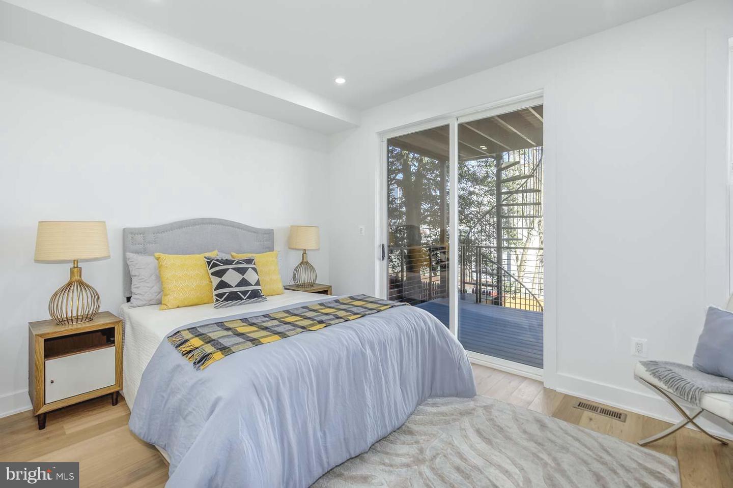 5403 5TH ST NW #1, WASHINGTON, District Of Columbia 20011, 4 Bedrooms Bedrooms, ,3 BathroomsBathrooms,Residential,For sale,5403 5TH ST NW #1,DCDC2204560 MLS # DCDC2204560