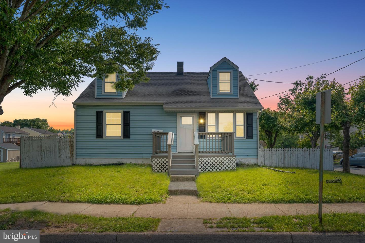 1400 AIRPORT AVE, FREDERICKSBURG, Virginia 22401, 3 Bedrooms Bedrooms, ,2 BathroomsBathrooms,Residential,For sale,1400 AIRPORT AVE,VAFB2008386 MLS # VAFB2008386