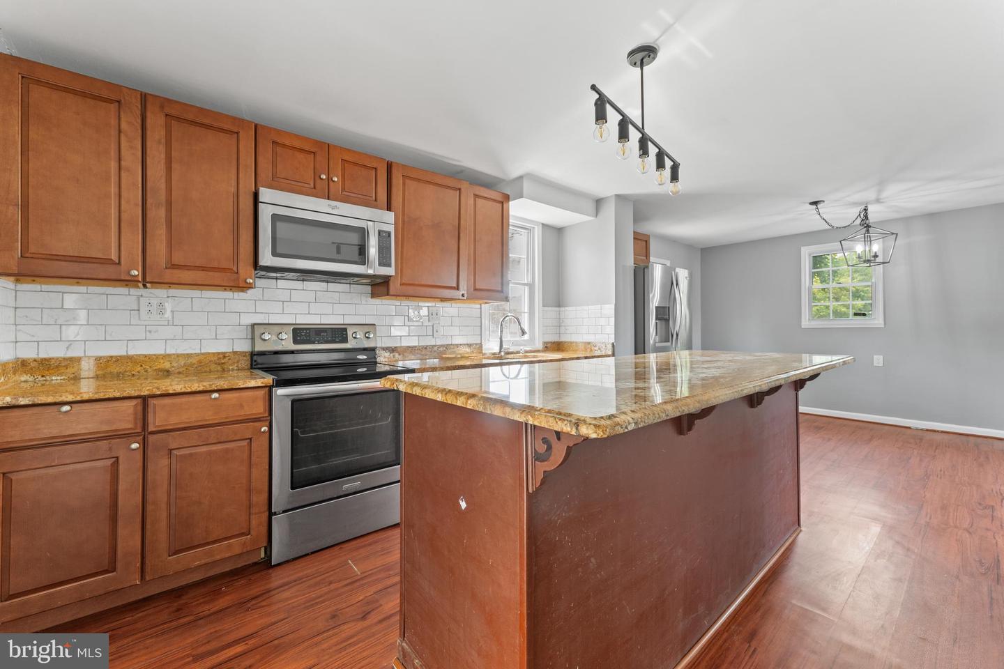 1400 AIRPORT AVE, FREDERICKSBURG, Virginia 22401, 3 Bedrooms Bedrooms, ,2 BathroomsBathrooms,Residential,For sale,1400 AIRPORT AVE,VAFB2008386 MLS # VAFB2008386