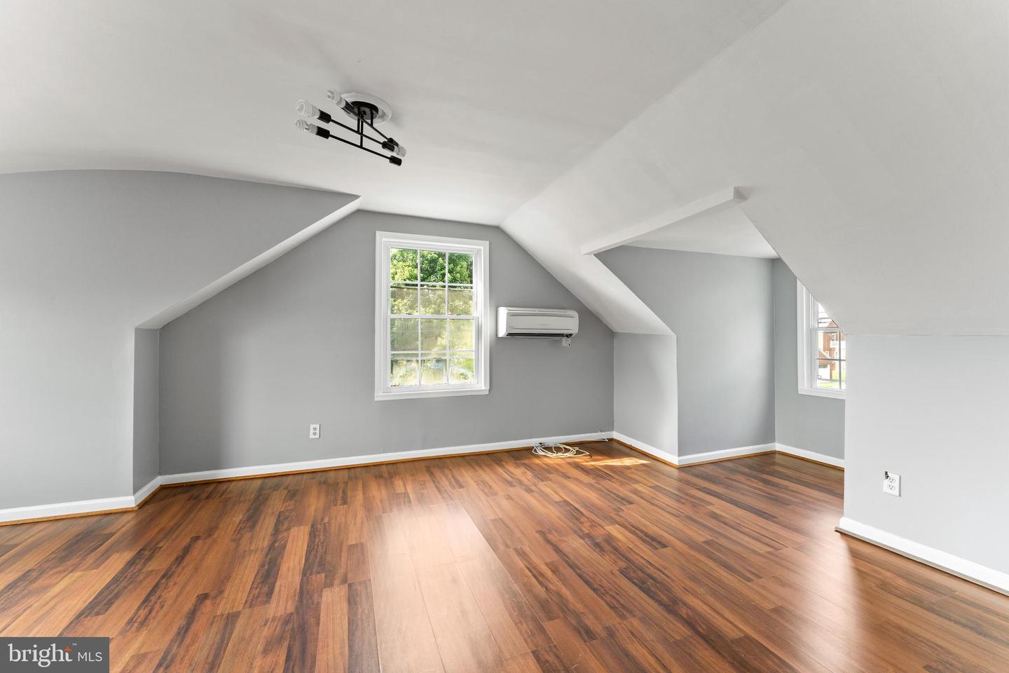 1400 AIRPORT AVE, FREDERICKSBURG, Virginia 22401, 3 Bedrooms Bedrooms, ,2 BathroomsBathrooms,Residential,For sale,1400 AIRPORT AVE,VAFB2008386 MLS # VAFB2008386