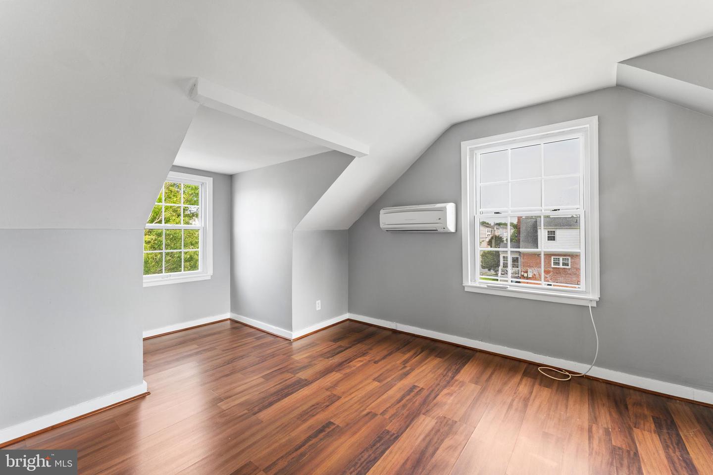 1400 AIRPORT AVE, FREDERICKSBURG, Virginia 22401, 3 Bedrooms Bedrooms, ,2 BathroomsBathrooms,Residential,For sale,1400 AIRPORT AVE,VAFB2008386 MLS # VAFB2008386