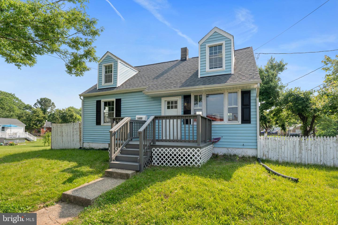 1400 AIRPORT AVE, FREDERICKSBURG, Virginia 22401, 3 Bedrooms Bedrooms, ,2 BathroomsBathrooms,Residential,For sale,1400 AIRPORT AVE,VAFB2008386 MLS # VAFB2008386