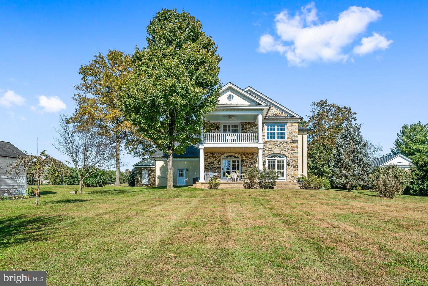35175 SNICKERSVILLE TPKE, ROUND HILL, Virginia 20141, 4 Bedrooms Bedrooms, ,3 BathroomsBathrooms,Residential,For sale,35175 SNICKERSVILLE TPKE,VALO2099006 MLS # VALO2099006
