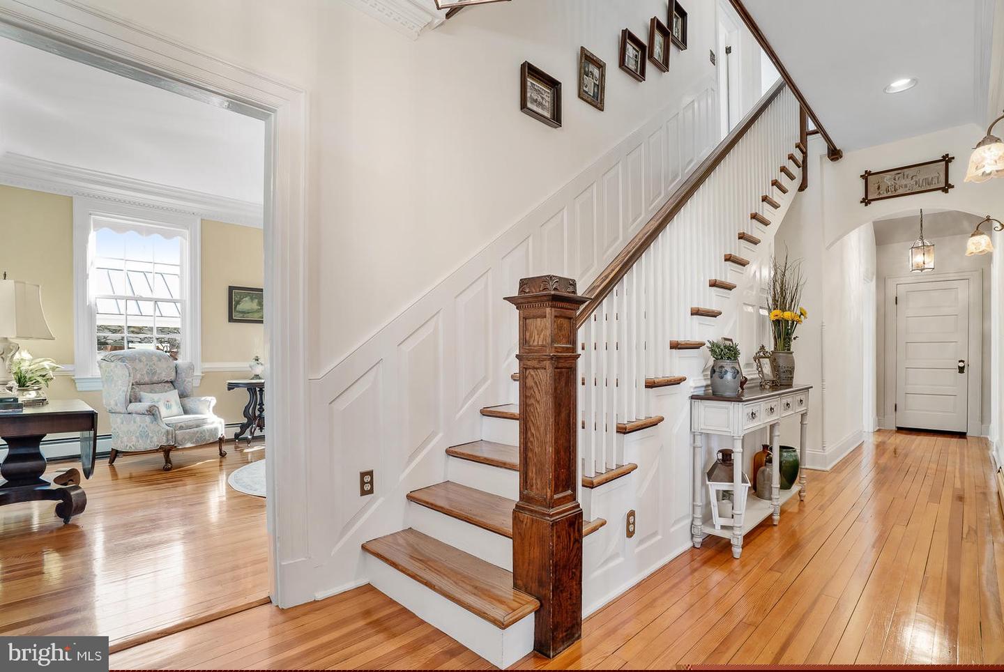 35175 SNICKERSVILLE TPKE, ROUND HILL, Virginia 20141, 4 Bedrooms Bedrooms, ,3 BathroomsBathrooms,Residential,For sale,35175 SNICKERSVILLE TPKE,VALO2099006 MLS # VALO2099006