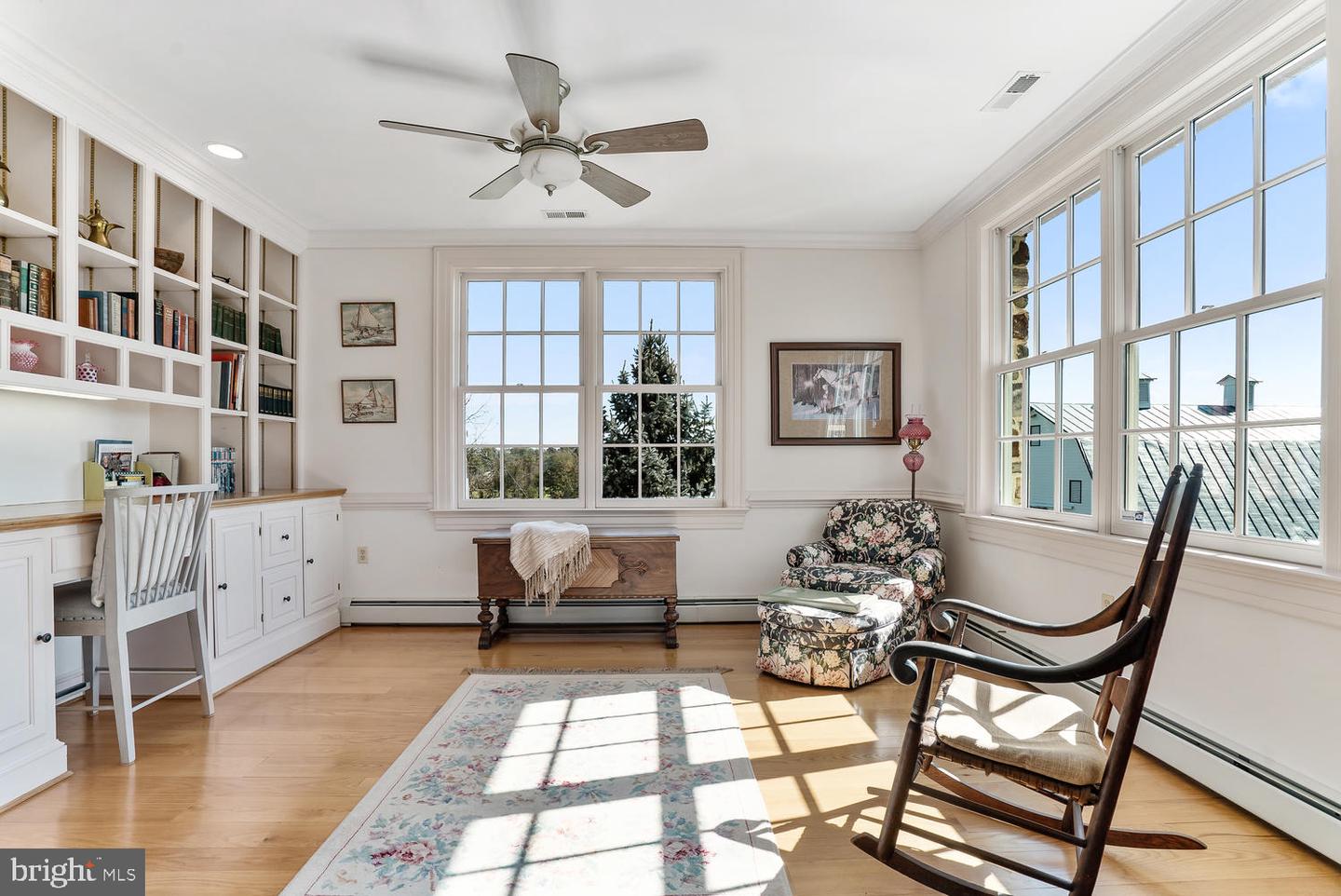 35175 SNICKERSVILLE TPKE, ROUND HILL, Virginia 20141, 4 Bedrooms Bedrooms, ,3 BathroomsBathrooms,Residential,For sale,35175 SNICKERSVILLE TPKE,VALO2099006 MLS # VALO2099006