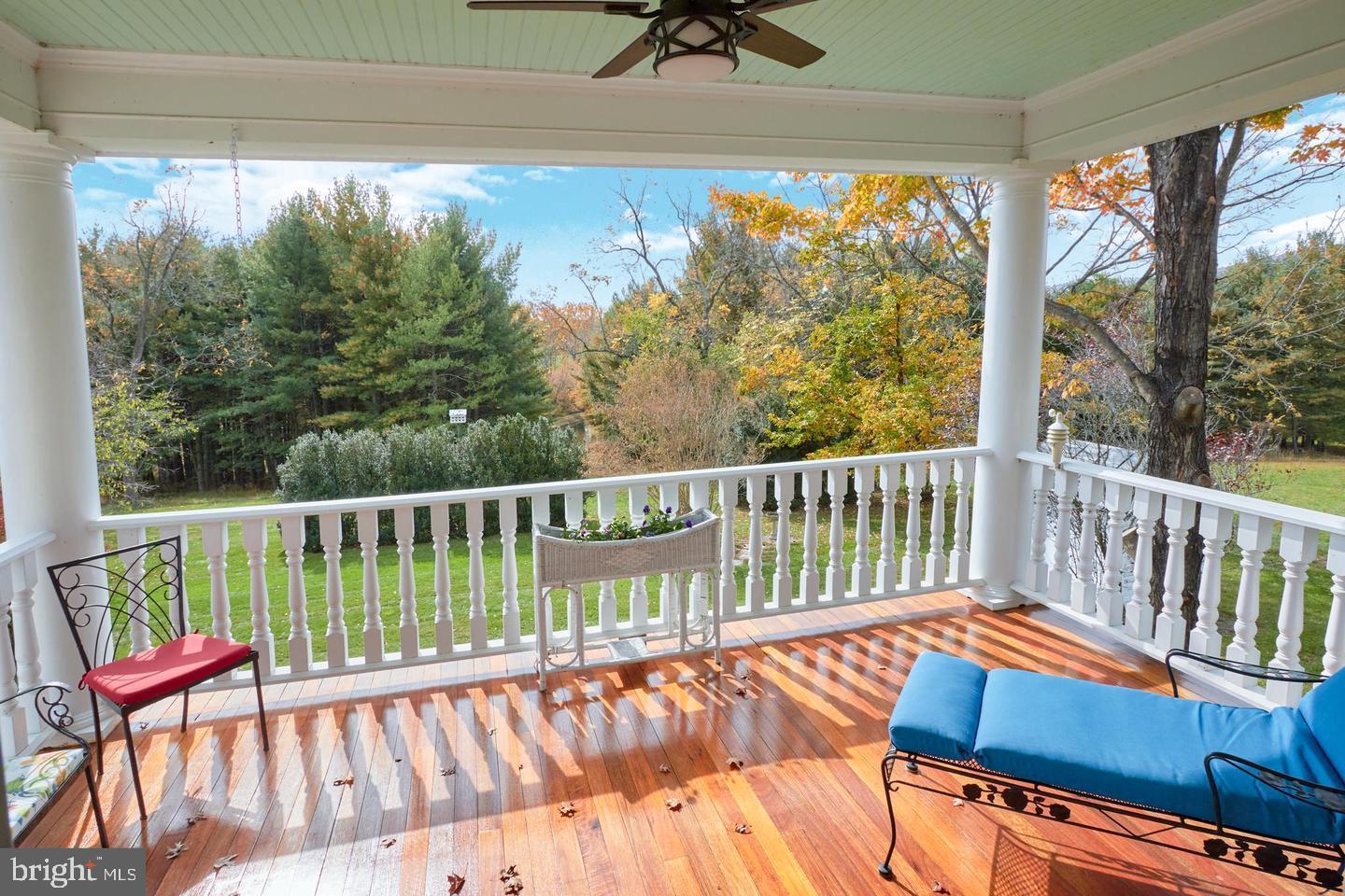 35175 SNICKERSVILLE TPKE, ROUND HILL, Virginia 20141, 4 Bedrooms Bedrooms, ,3 BathroomsBathrooms,Residential,For sale,35175 SNICKERSVILLE TPKE,VALO2099006 MLS # VALO2099006