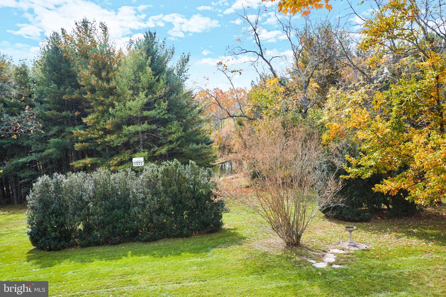 35175 SNICKERSVILLE TPKE, ROUND HILL, Virginia 20141, 4 Bedrooms Bedrooms, ,3 BathroomsBathrooms,Residential,For sale,35175 SNICKERSVILLE TPKE,VALO2099006 MLS # VALO2099006