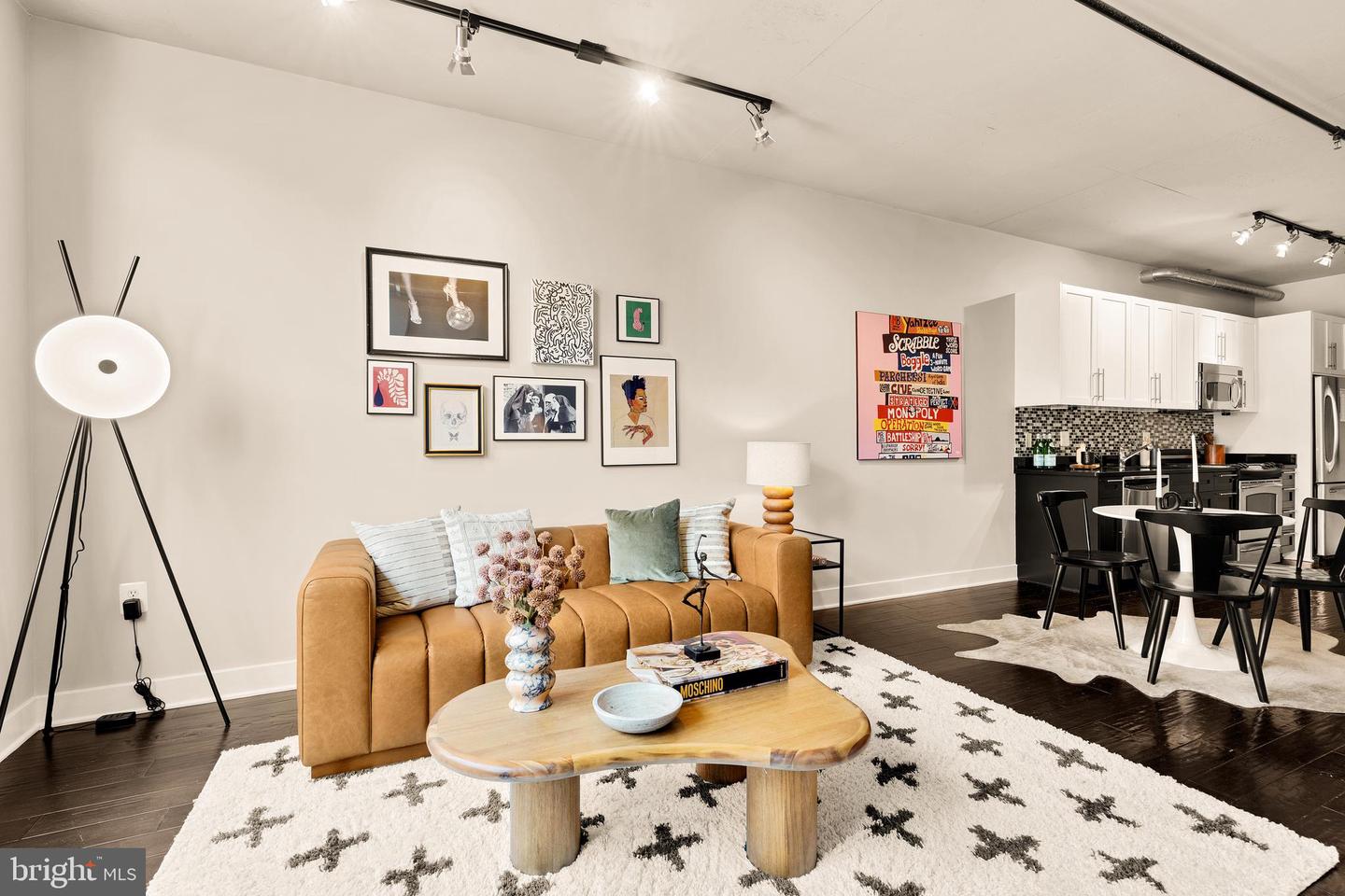 2125 14TH ST NW #427, WASHINGTON, District Of Columbia 20009, 2 Bedrooms Bedrooms, ,2 BathroomsBathrooms,Residential,For sale,2125 14TH ST NW #427,DCDC2204598 MLS # DCDC2204598