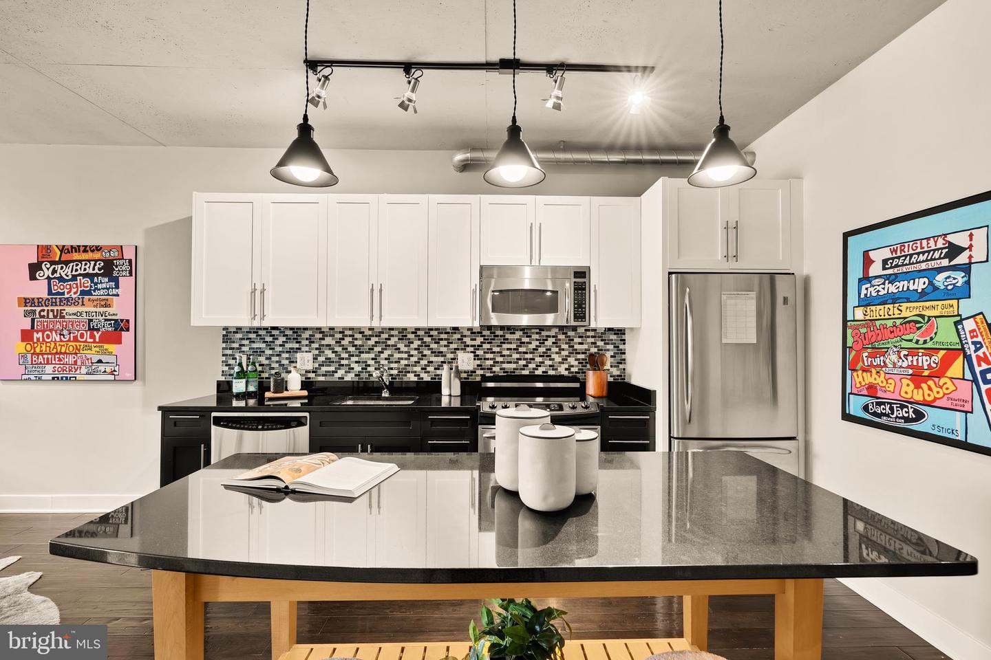 2125 14TH ST NW #427, WASHINGTON, District Of Columbia 20009, 2 Bedrooms Bedrooms, ,2 BathroomsBathrooms,Residential,For sale,2125 14TH ST NW #427,DCDC2204598 MLS # DCDC2204598