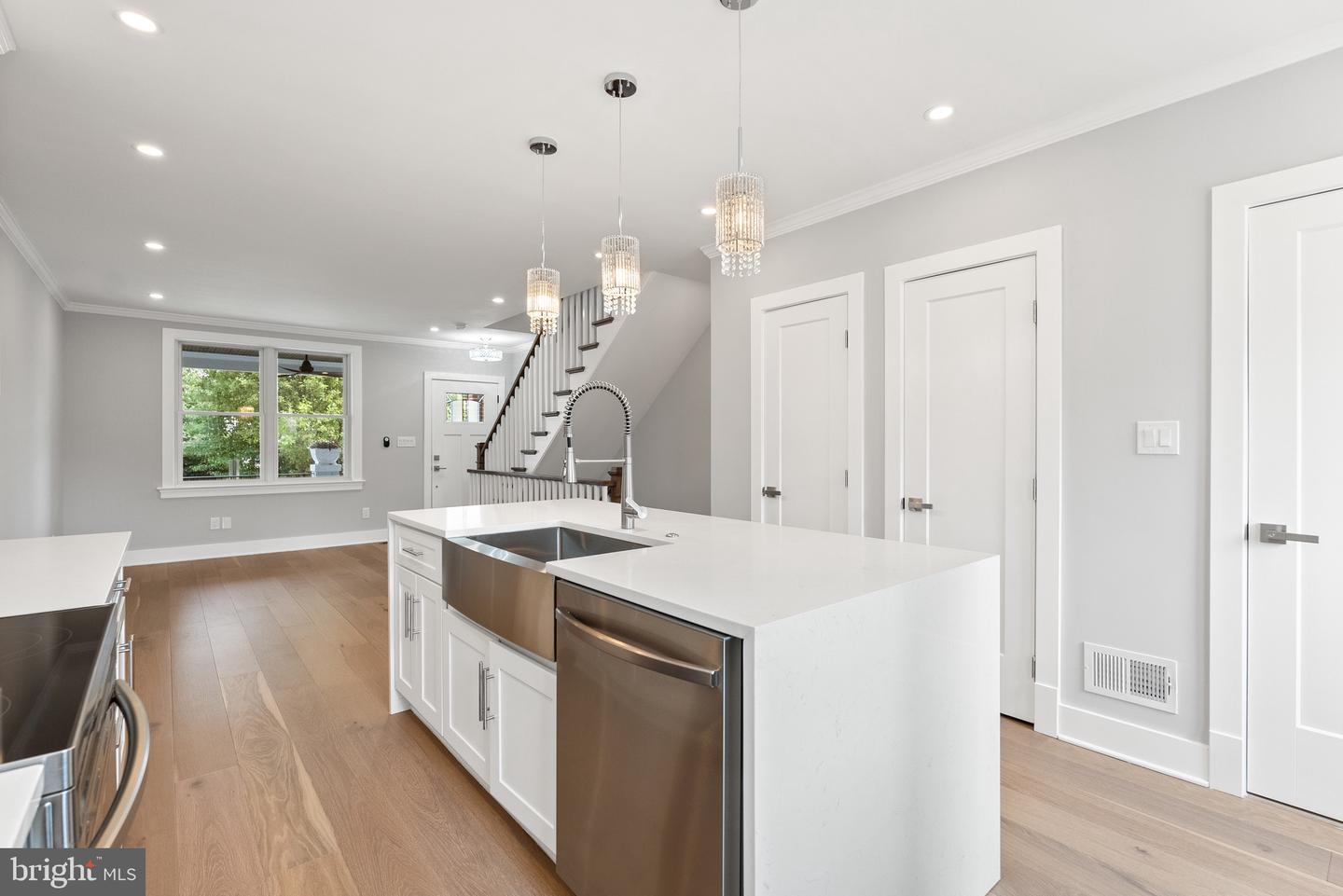 1841 E ST NE, WASHINGTON, District Of Columbia 20002, 3 Bedrooms Bedrooms, ,3 BathroomsBathrooms,Residential,For sale,1841 E ST NE,DCDC2204700 MLS # DCDC2204700