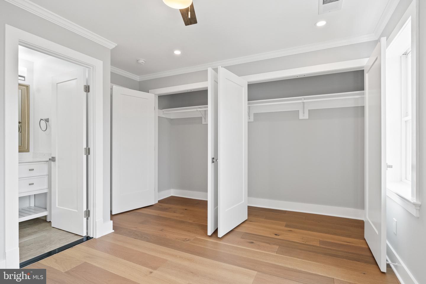 1841 E ST NE, WASHINGTON, District Of Columbia 20002, 3 Bedrooms Bedrooms, ,3 BathroomsBathrooms,Residential,For sale,1841 E ST NE,DCDC2204700 MLS # DCDC2204700