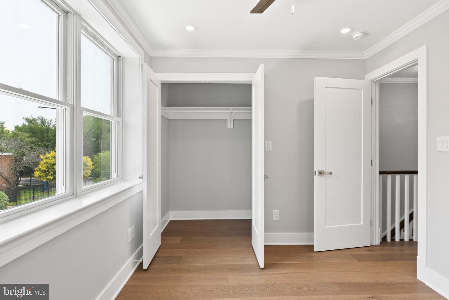 1841 E ST NE, WASHINGTON, District Of Columbia 20002, 3 Bedrooms Bedrooms, ,3 BathroomsBathrooms,Residential,For sale,1841 E ST NE,DCDC2204700 MLS # DCDC2204700