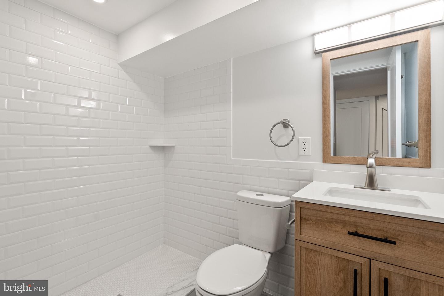 1841 E ST NE, WASHINGTON, District Of Columbia 20002, 3 Bedrooms Bedrooms, ,3 BathroomsBathrooms,Residential,For sale,1841 E ST NE,DCDC2204700 MLS # DCDC2204700