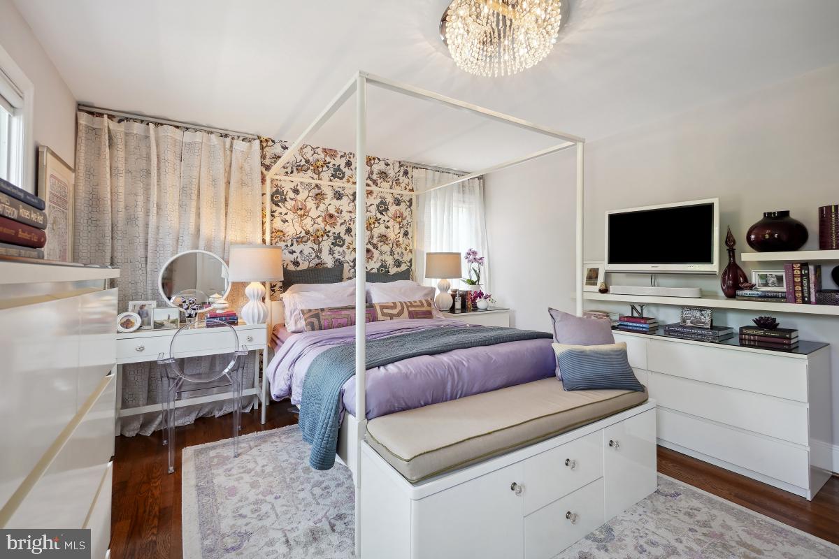 1346 TUCKERMAN ST NW, WASHINGTON, District Of Columbia 20011, 4 Bedrooms Bedrooms, ,3 BathroomsBathrooms,Residential,For sale,1346 TUCKERMAN ST NW,DCDC2204646 MLS # DCDC2204646