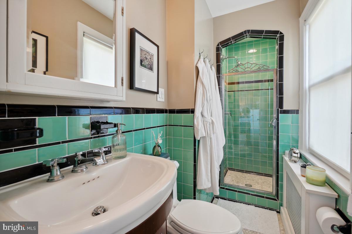 1346 TUCKERMAN ST NW, WASHINGTON, District Of Columbia 20011, 4 Bedrooms Bedrooms, ,3 BathroomsBathrooms,Residential,For sale,1346 TUCKERMAN ST NW,DCDC2204646 MLS # DCDC2204646