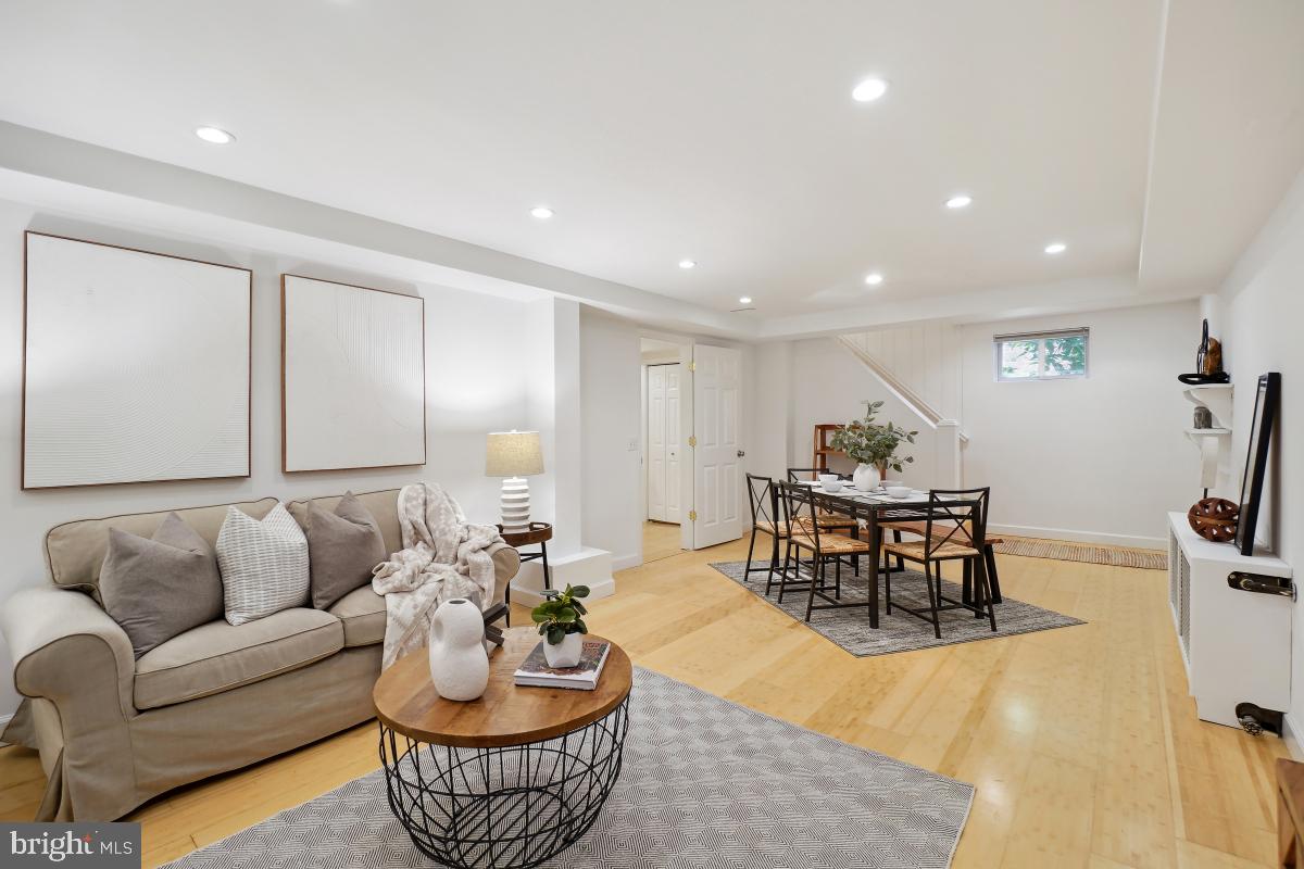 1346 TUCKERMAN ST NW, WASHINGTON, District Of Columbia 20011, 4 Bedrooms Bedrooms, ,3 BathroomsBathrooms,Residential,For sale,1346 TUCKERMAN ST NW,DCDC2204646 MLS # DCDC2204646