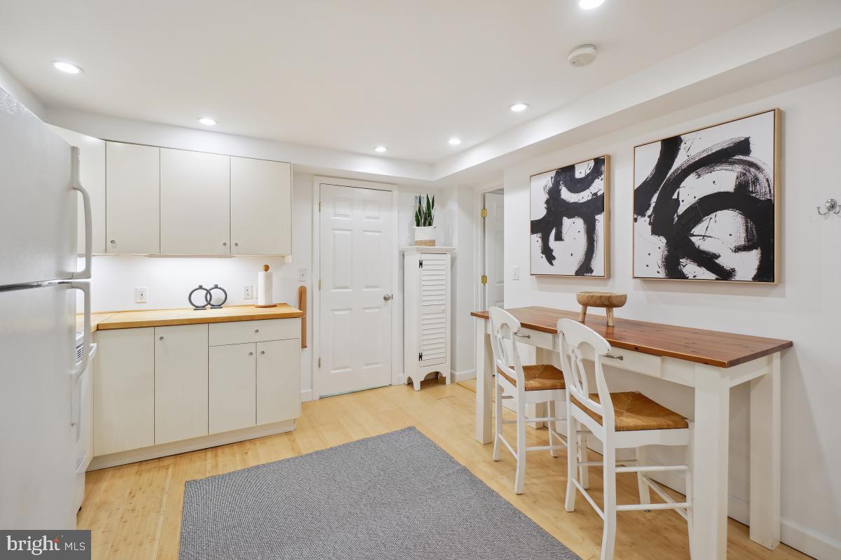 1346 TUCKERMAN ST NW, WASHINGTON, District Of Columbia 20011, 4 Bedrooms Bedrooms, ,3 BathroomsBathrooms,Residential,For sale,1346 TUCKERMAN ST NW,DCDC2204646 MLS # DCDC2204646
