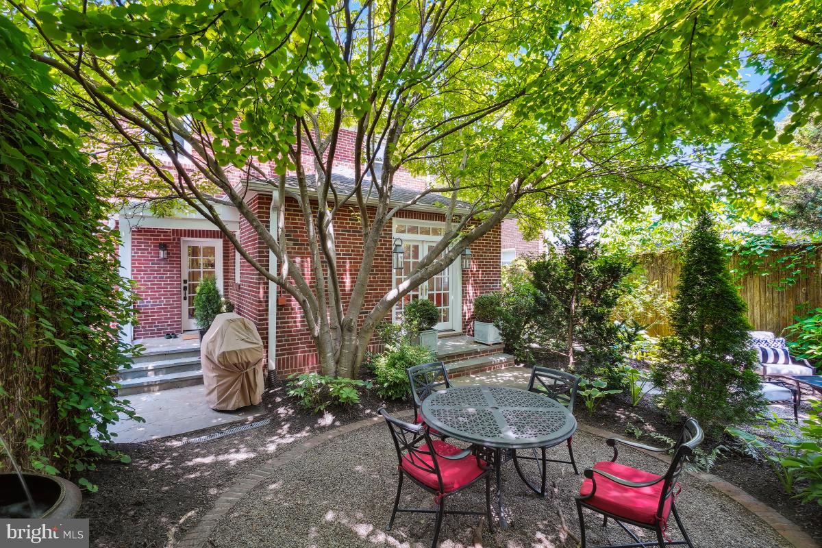 1346 TUCKERMAN ST NW, WASHINGTON, District Of Columbia 20011, 4 Bedrooms Bedrooms, ,3 BathroomsBathrooms,Residential,For sale,1346 TUCKERMAN ST NW,DCDC2204646 MLS # DCDC2204646