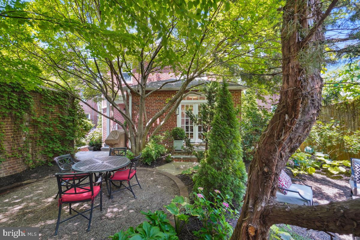 1346 TUCKERMAN ST NW, WASHINGTON, District Of Columbia 20011, 4 Bedrooms Bedrooms, ,3 BathroomsBathrooms,Residential,For sale,1346 TUCKERMAN ST NW,DCDC2204646 MLS # DCDC2204646