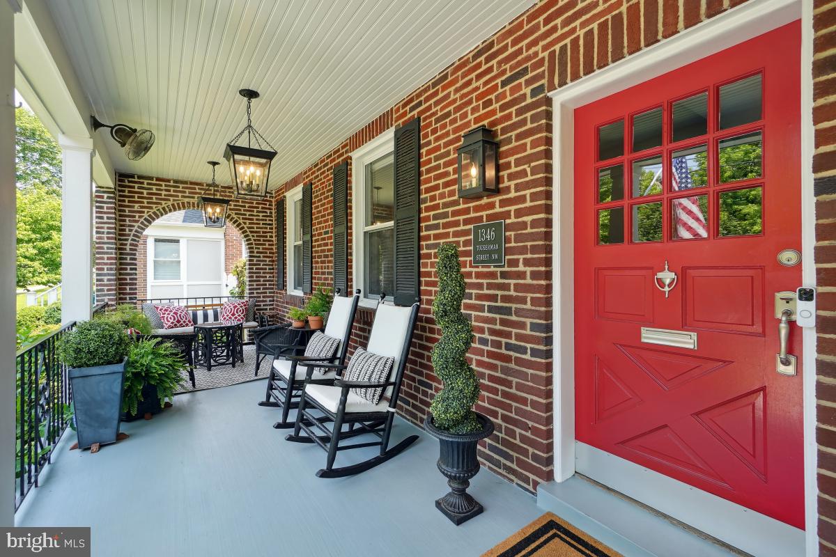 1346 TUCKERMAN ST NW, WASHINGTON, District Of Columbia 20011, 4 Bedrooms Bedrooms, ,3 BathroomsBathrooms,Residential,For sale,1346 TUCKERMAN ST NW,DCDC2204646 MLS # DCDC2204646