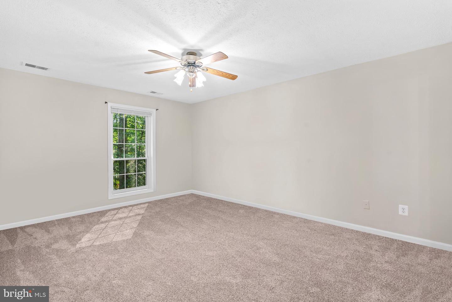 12193 CARDAMOM DR #12193, WOODBRIDGE, Virginia 22192, 2 Bedrooms Bedrooms, ,2 BathroomsBathrooms,Residential,For sale,12193 CARDAMOM DR #12193,VAPW2096558 MLS # VAPW2096558