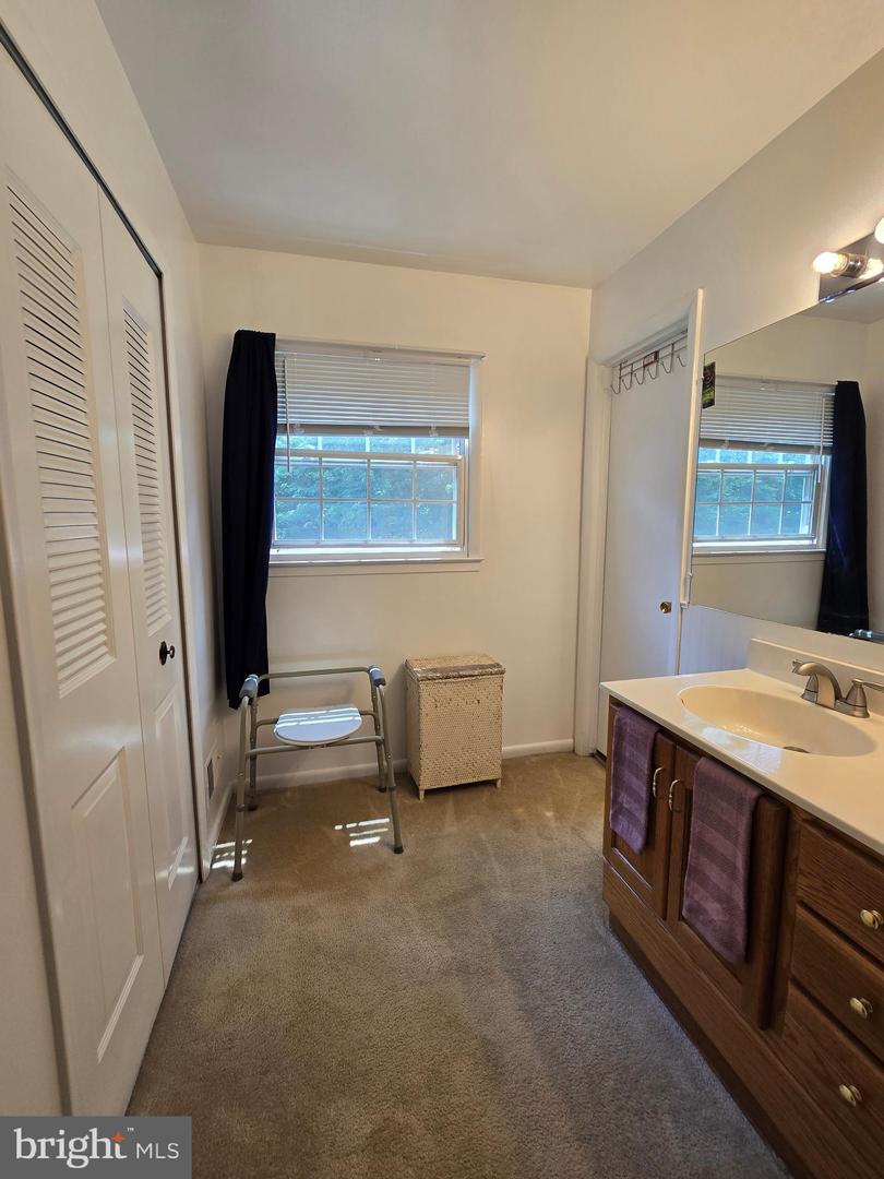 5546 NEDDLETON AVE, WOODBRIDGE, Virginia 22193, 4 Bedrooms Bedrooms, ,3 BathroomsBathrooms,Residential,For sale,5546 NEDDLETON AVE,VAPW2096560 MLS # VAPW2096560