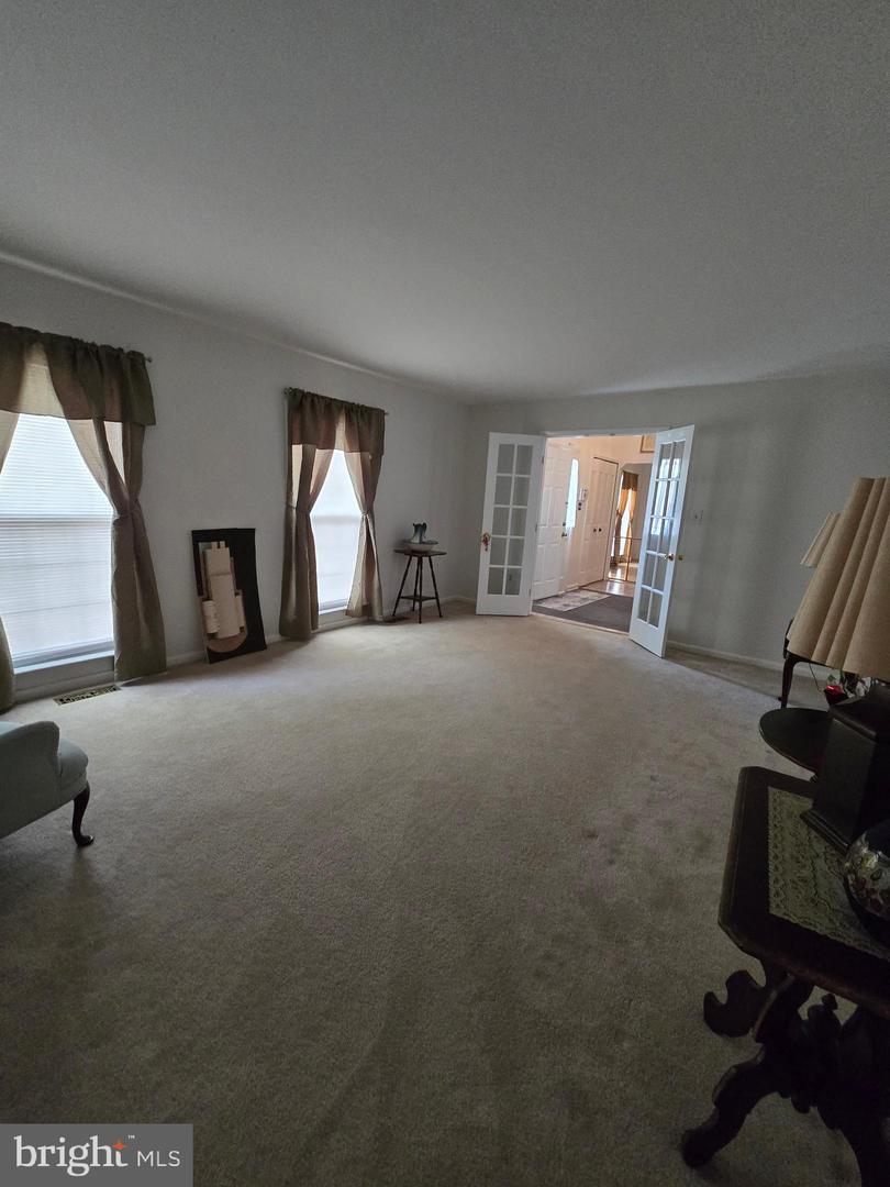 5546 NEDDLETON AVE, WOODBRIDGE, Virginia 22193, 4 Bedrooms Bedrooms, ,3 BathroomsBathrooms,Residential,For sale,5546 NEDDLETON AVE,VAPW2096560 MLS # VAPW2096560