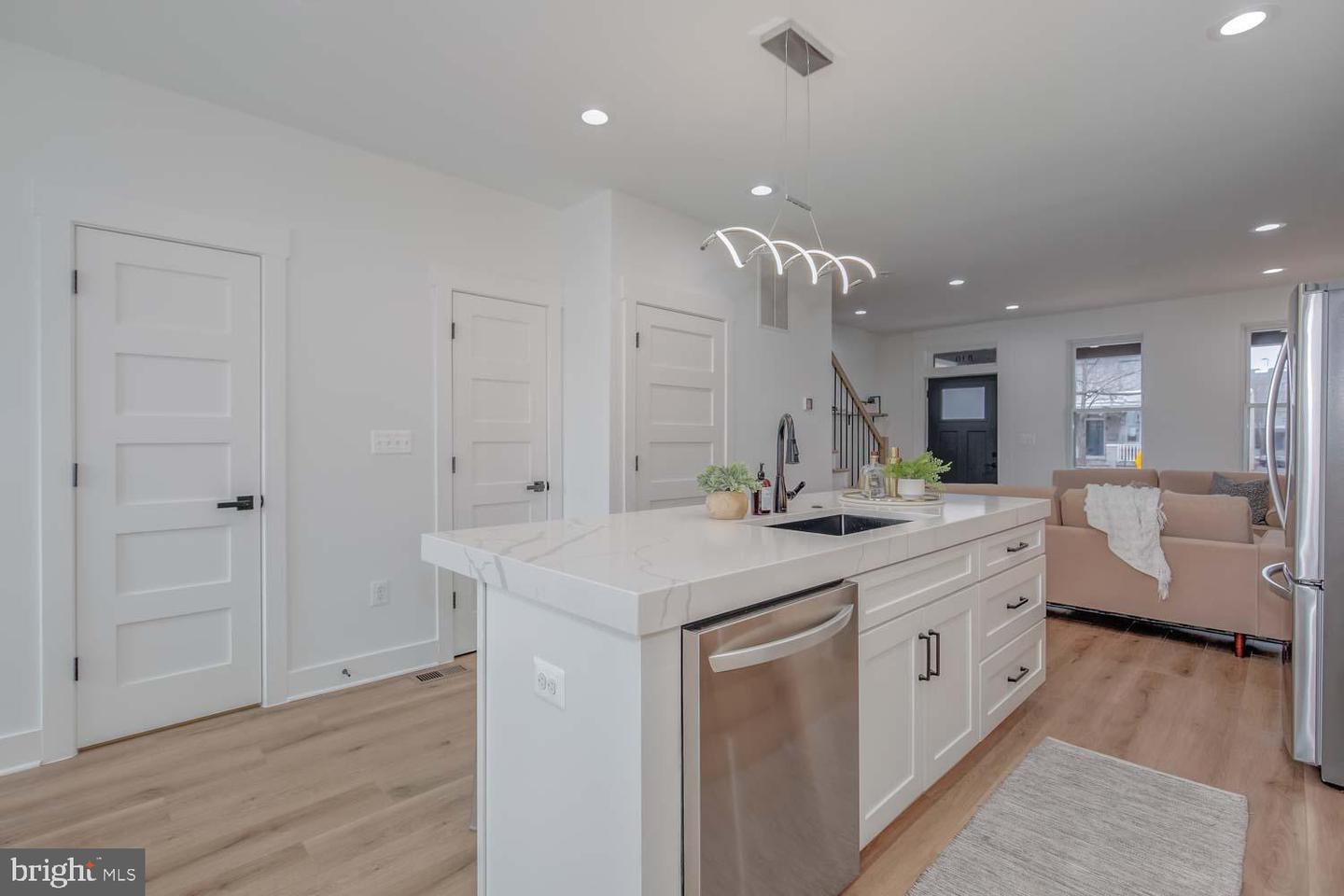 810 MADISON ST NW, WASHINGTON, District Of Columbia 20011, 4 Bedrooms Bedrooms, ,3 BathroomsBathrooms,Residential,For sale,810 MADISON ST NW,DCDC2204656 MLS # DCDC2204656